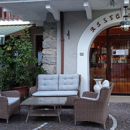 Albergo Stella D'Italia Tenno Extérieur photo