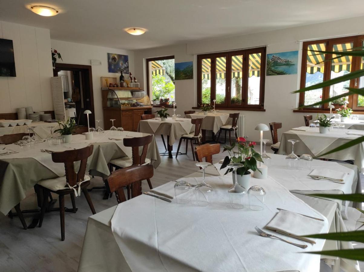 Albergo Stella D'Italia Tenno Extérieur photo