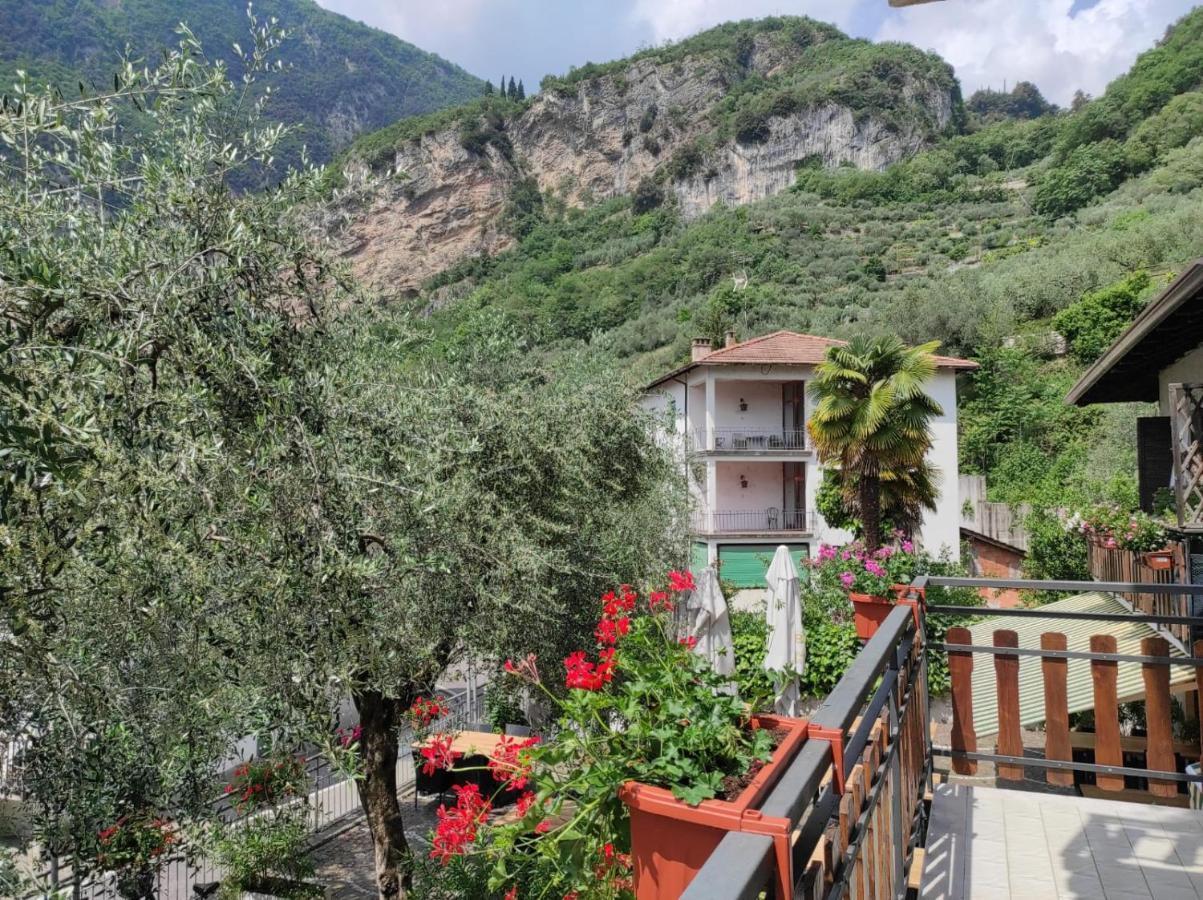 Albergo Stella D'Italia Tenno Extérieur photo