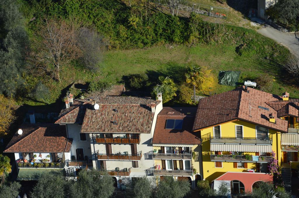 Albergo Stella D'Italia Tenno Extérieur photo